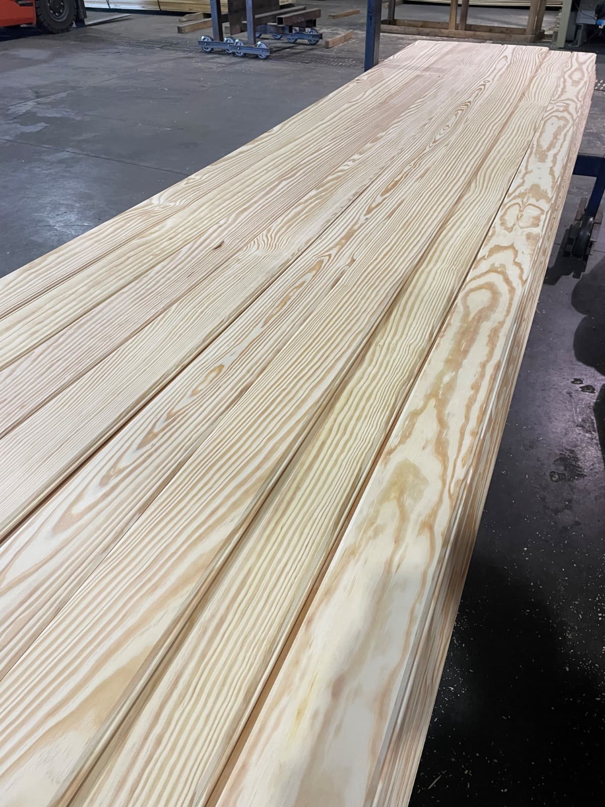 Close-up of freshly milled southern yellow pine planks